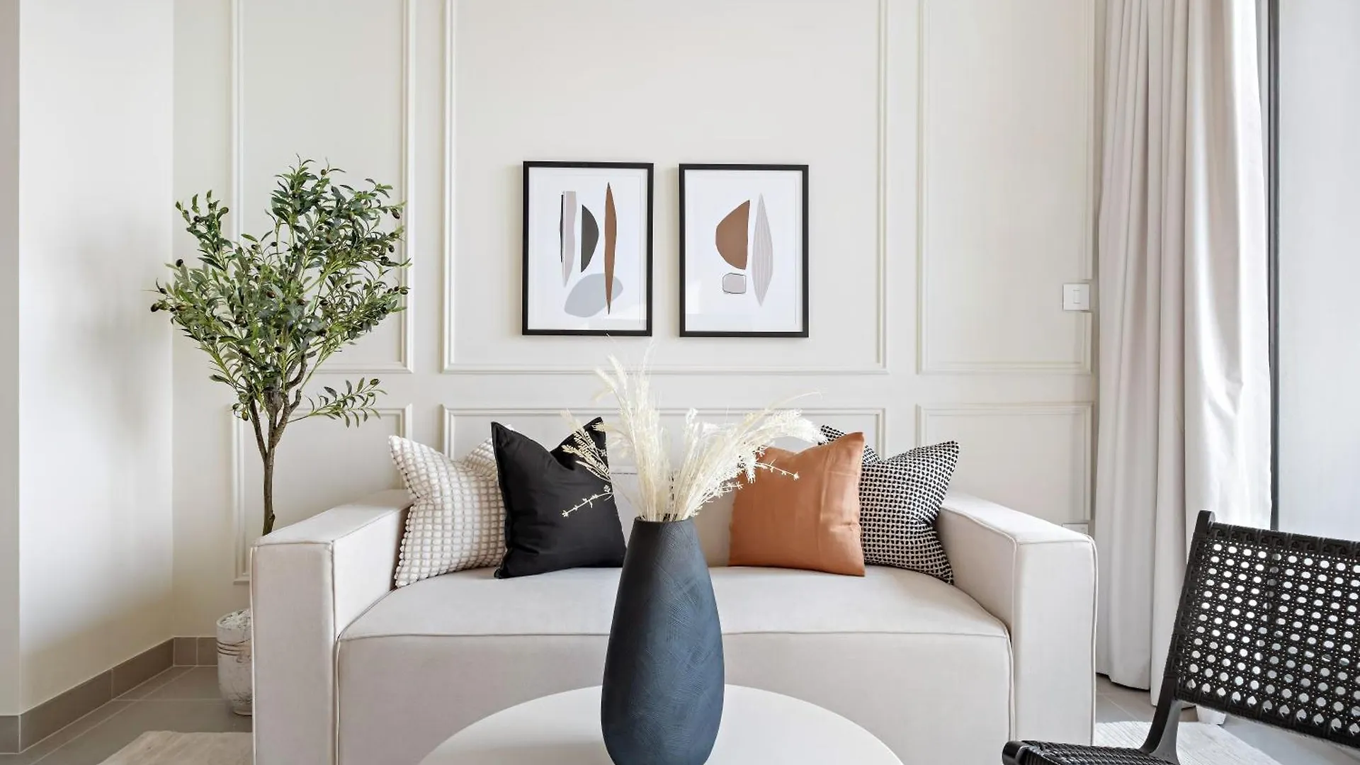 Silkhaus Classical 1Bdr In Opera District Dubai 0*,  United Arab Emirates