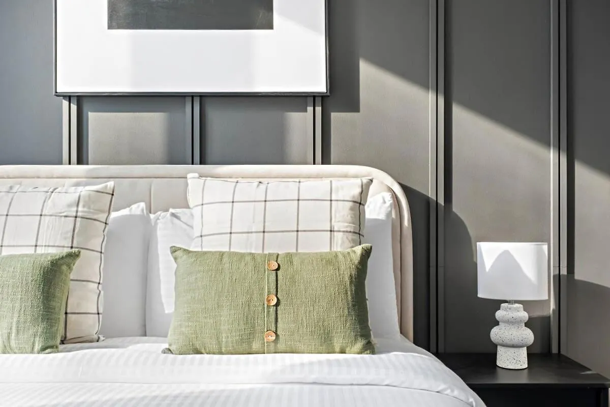 Silkhaus Classical 1Bdr In Opera District Dubai